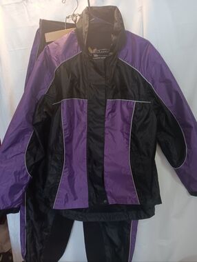 Ladies Purple & Black Motorcycle Gear Rain Suit/heat Resistant Size Medium